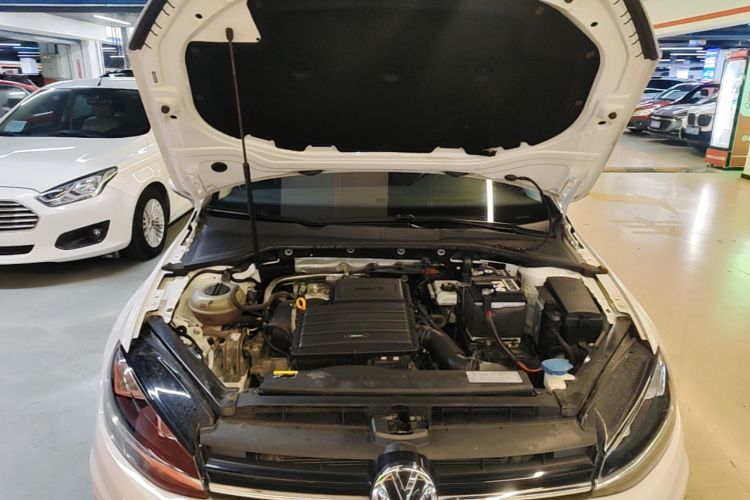 Volkswagen Golf 2018 #20 Volkswagen Golf 2018 car image #20