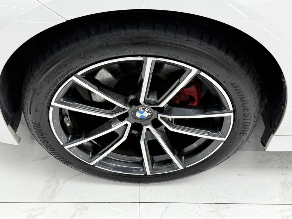 BMW 3 Series 2023 #11 BMW 3 Series 2023 car image #11