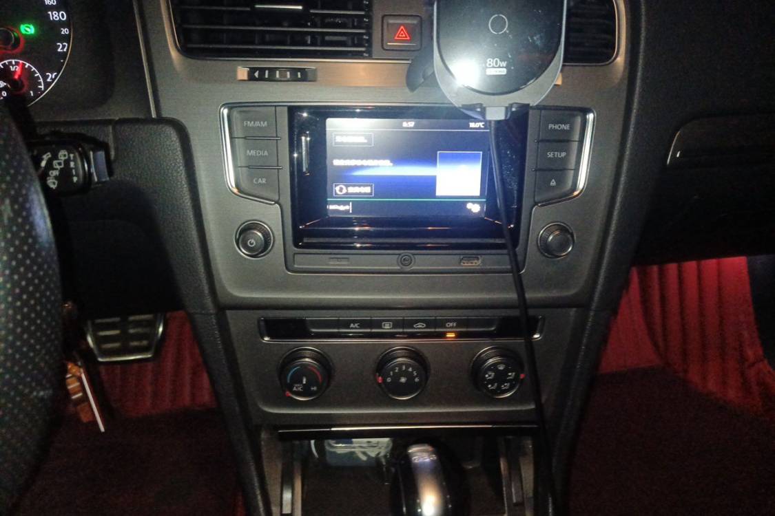 Volkswagen Golf 2016 car image #26