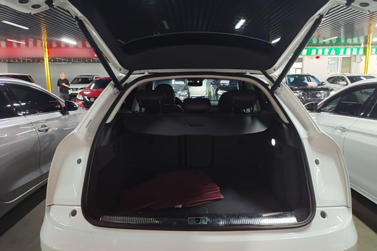 Audi Q3 2016 #19 Audi Q3 2016 car image #19