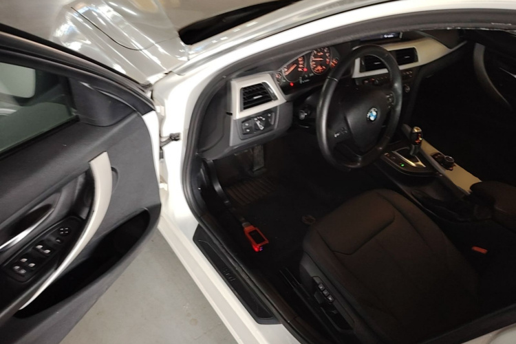 BMW 3 Series 2014 #12 BMW 3 Series 2014 car image #12