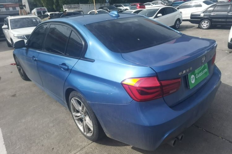 BMW 3 Series 2019 #5 BMW 3 Series 2019 car image #5
