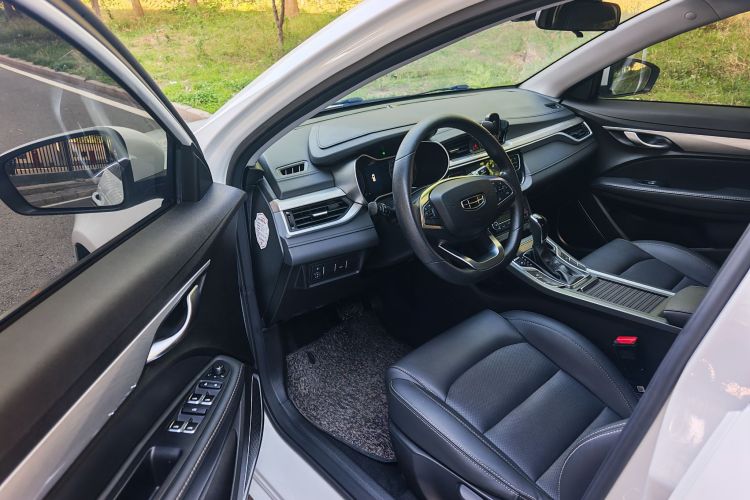 GEELY Emgrand 2020 immagine di auto #12