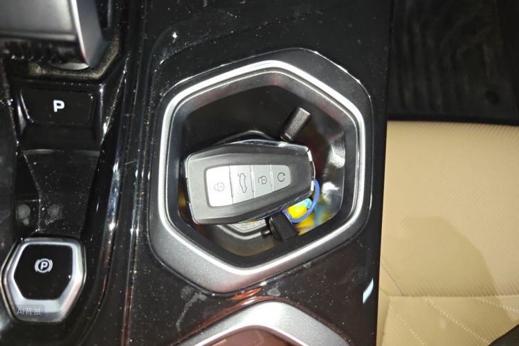 GEELY Boyue L 2023 car image #10