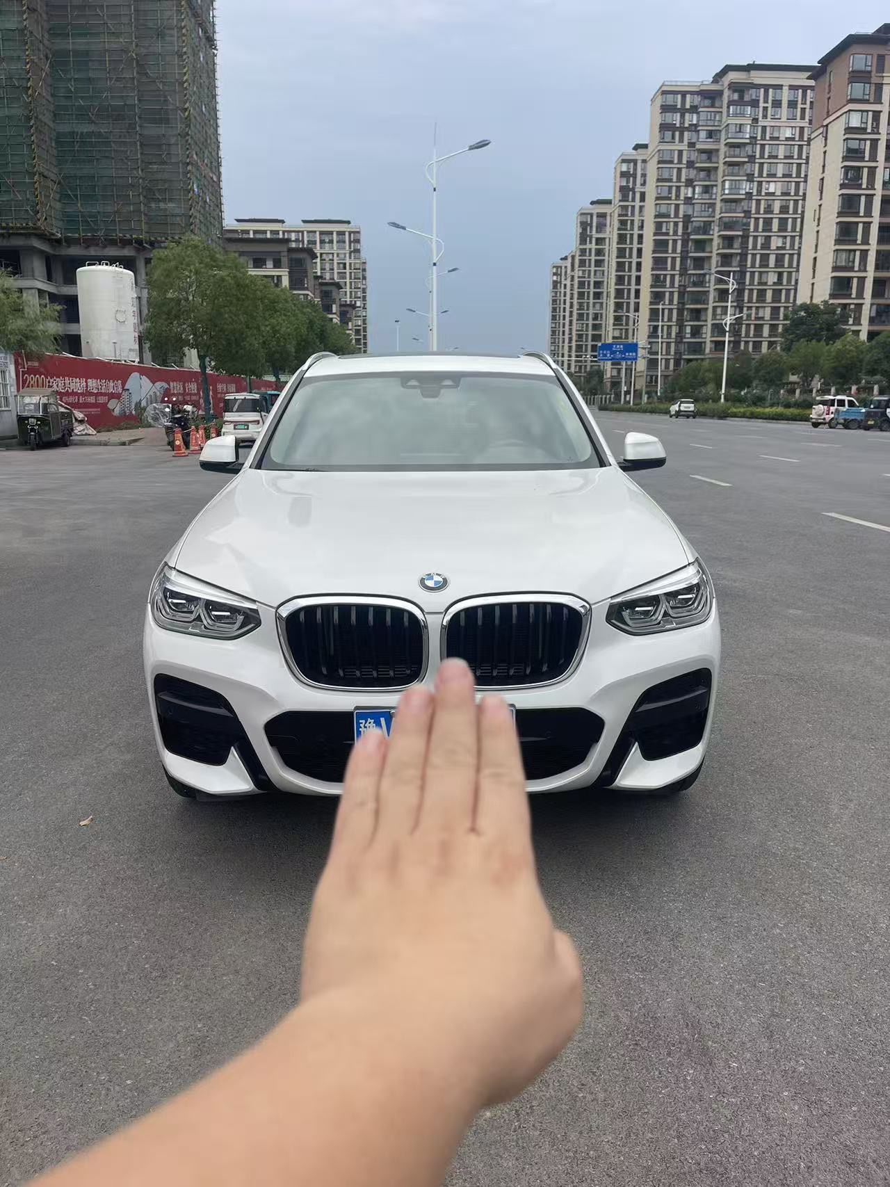 BMW X3 2021 car image 