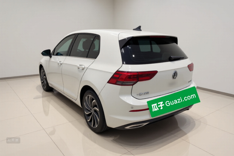 Volkswagen Golf 2023 imagem de carro #5