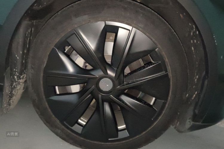 Tesla Model Y 2023 #9 Tesla Model Y 2023 car image #9
