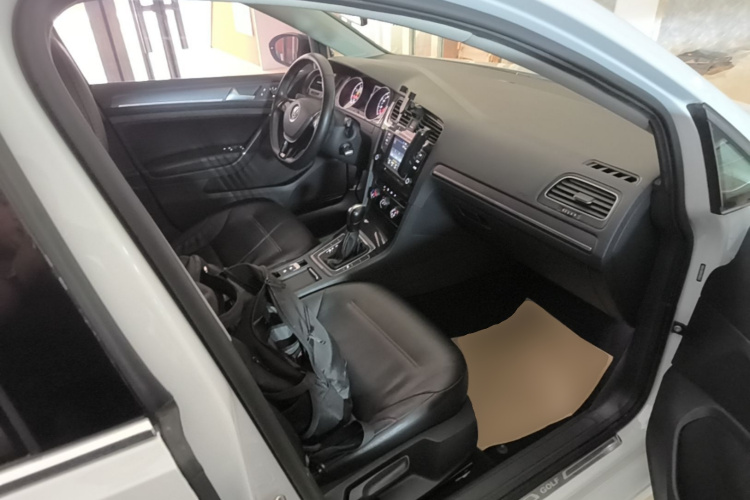 Volkswagen Golf 2017 #22 Volkswagen Golf 2017 car image #22