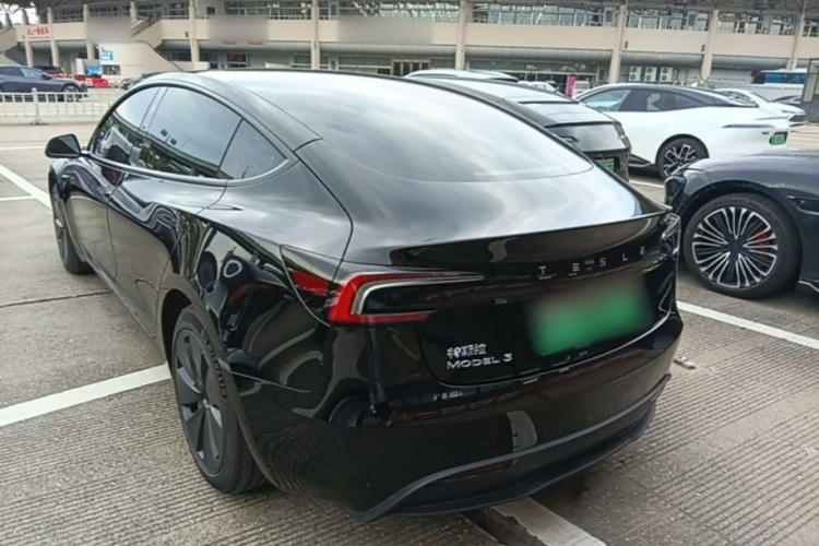Tesla Model 3 2024 #5 Tesla Model 3 2024 immagine di auto #5