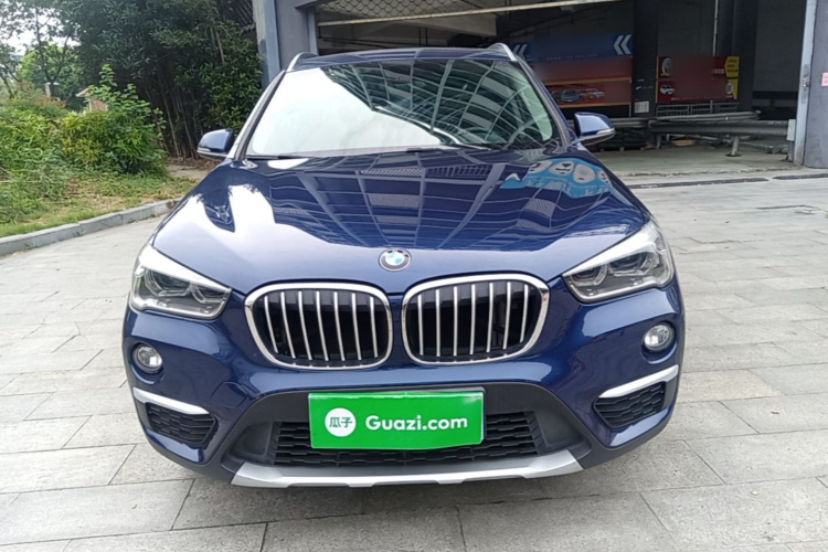 BMW X1 2018 #3 BMW X1 2018 car image #3