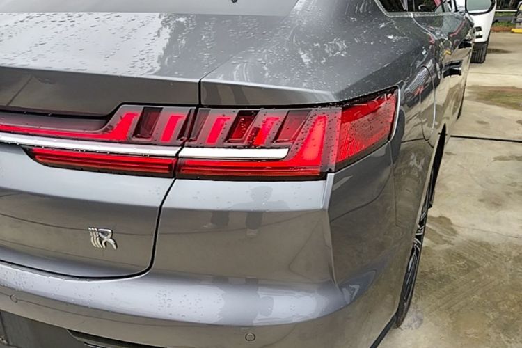 BYD Han 2022 car image #8