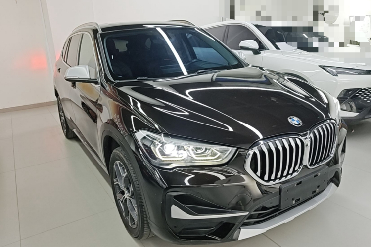 BMW X1 2021 car image #4