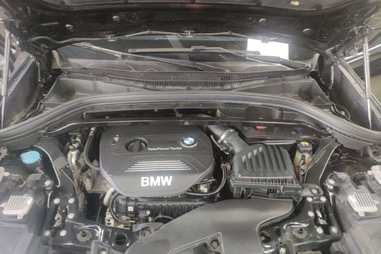 BMW X1 2017 #19 BMW X1 2017 immagine di auto #19