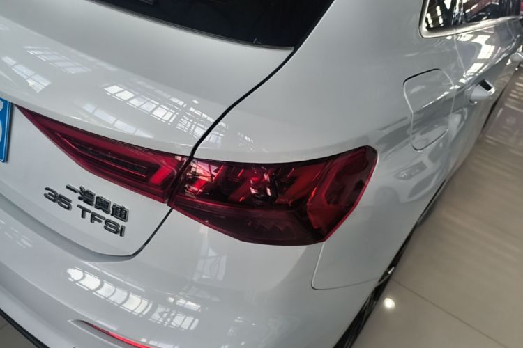 Audi A3 2023 immagine di auto #8