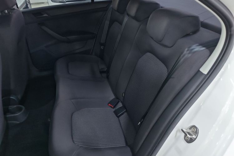 Volkswagen Santana 2021 #17 Volkswagen Santana 2021 car image #17