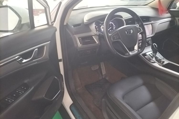 GEELY Emgrand GS 2018 car image #16