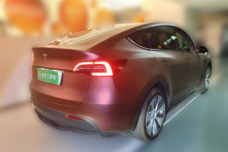 Tesla Model Y 2023 #7 Tesla Model Y 2023 car image #7