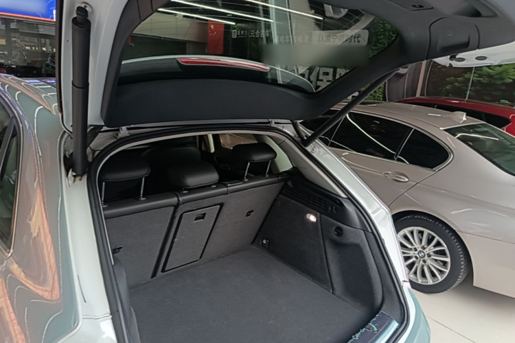Audi Q3 2018 #25 Audi Q3 2018 car image #25