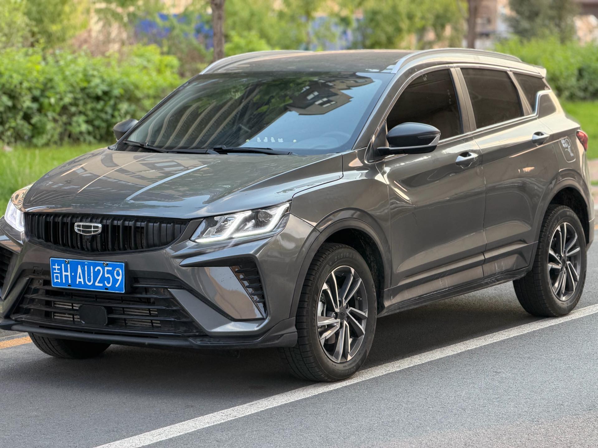 GEELY Coolray 2024 immagine di auto 