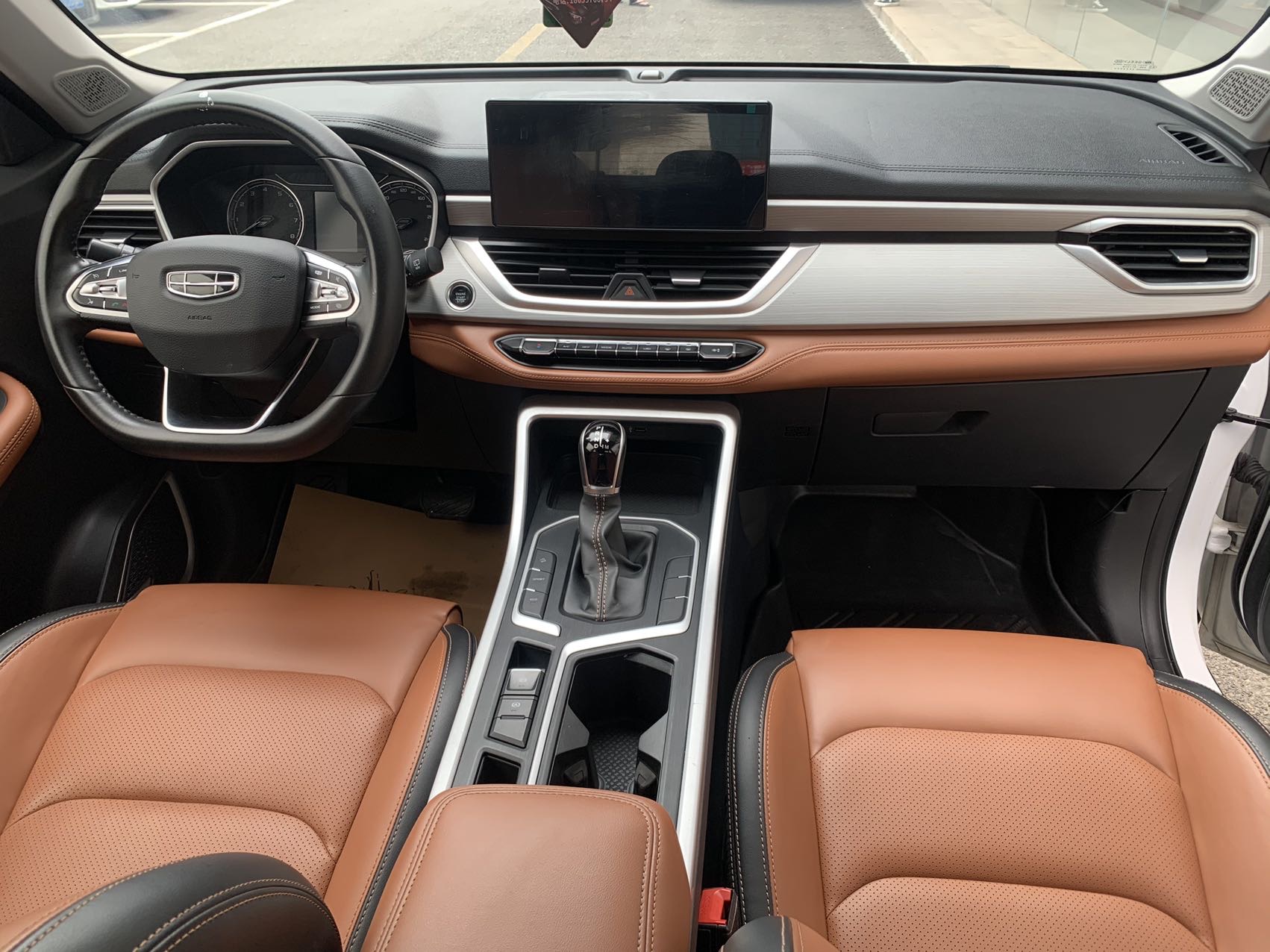 GEELY Vision X6 2021 imagen de coche #6