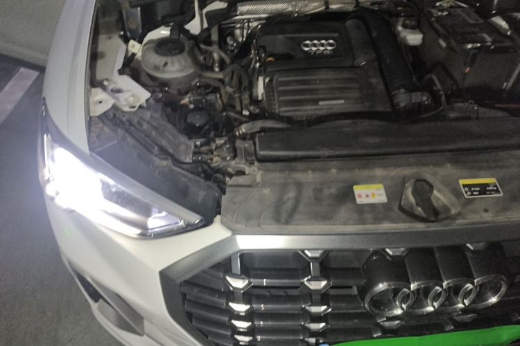 Audi Q3 2021 #22 Audi Q3 2021 car image #22