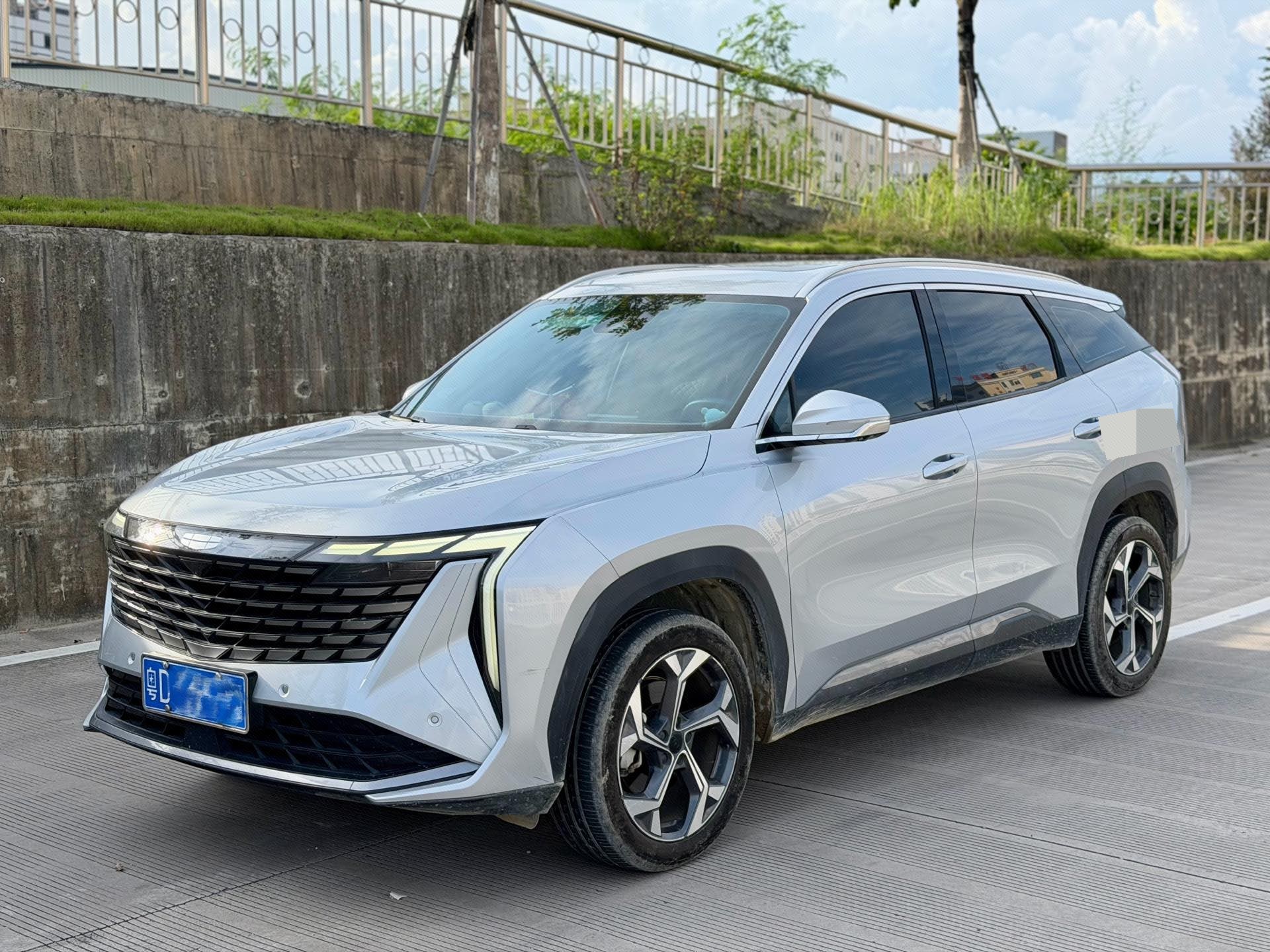 GEELY Boyue L 2023 GEELY Boyue L 2023 car image