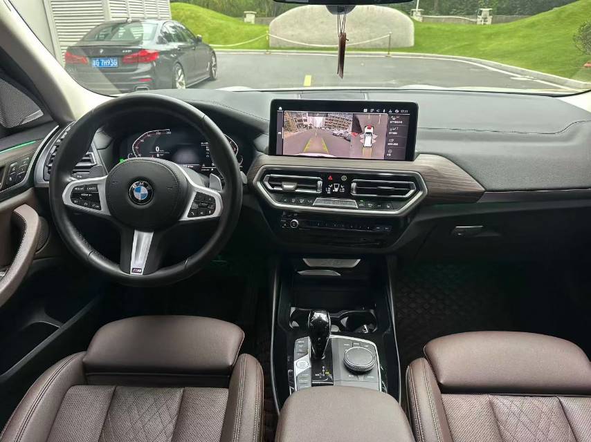 BMW X3 2022 car image #8