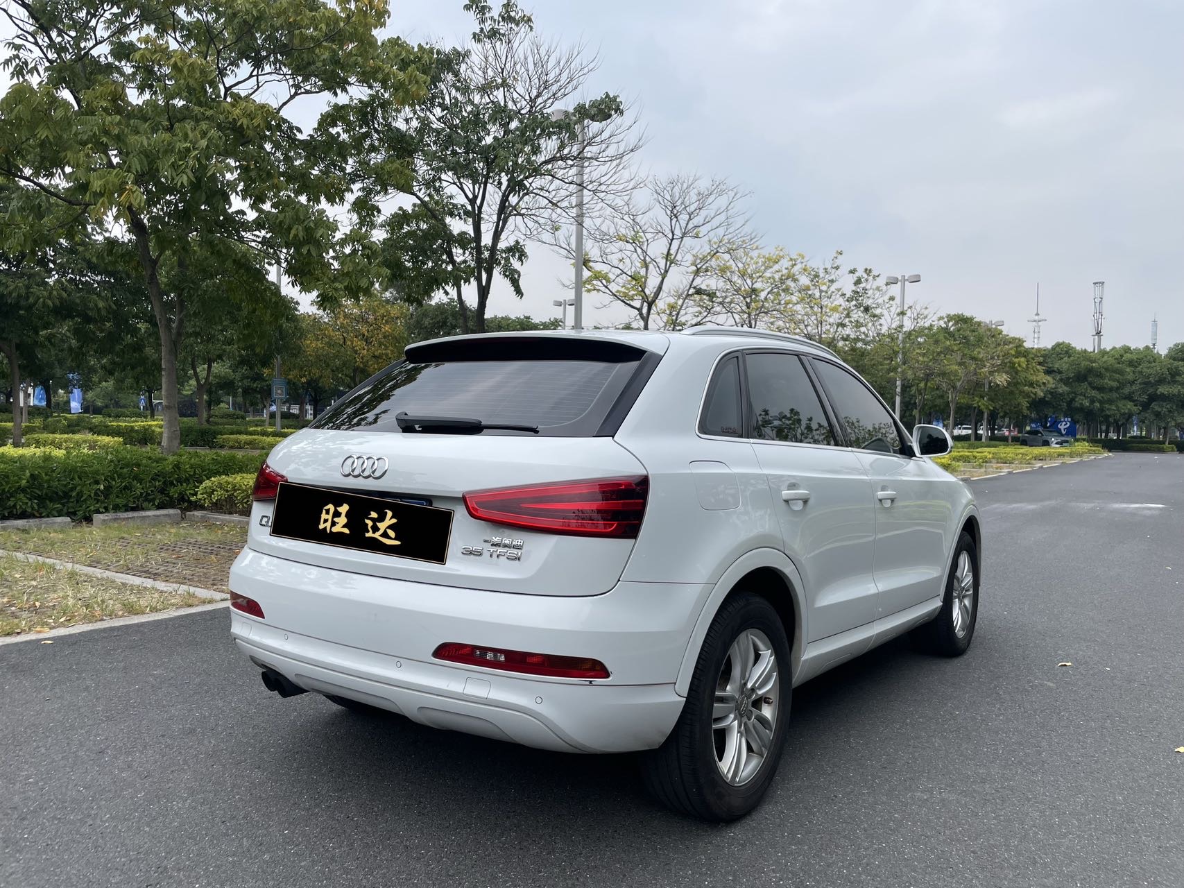 Audi Q3 2014 immagine di auto #9