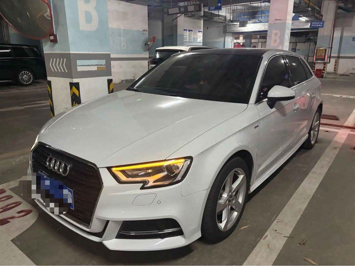 2018 2018 car image