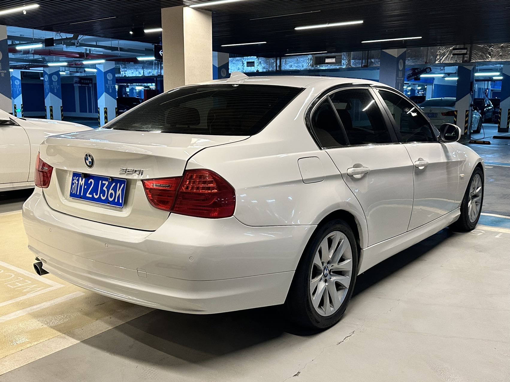 BMW 3 Series (Imported) 2010 #7 BMW 3 Series (Imported) 2010 صورة سيارة #7
