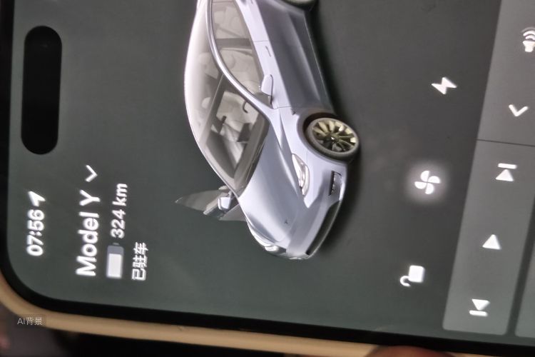 Tesla Model Y 2023 car image #10