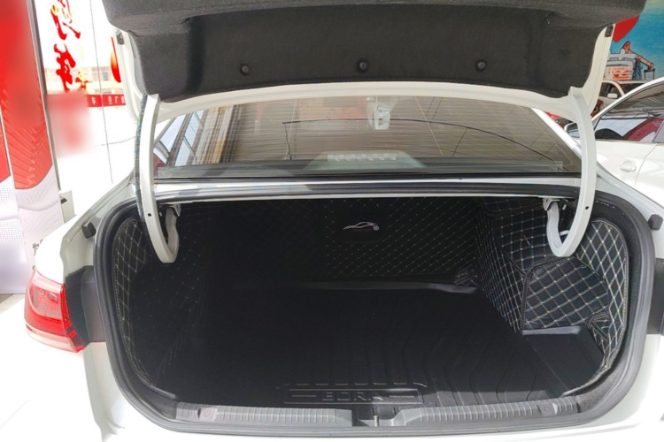 Volkswagen Bora 2023 #19 Volkswagen Bora 2023 imagen de coche #19