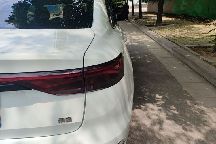 GEELY Emgrand 2025 car image #8