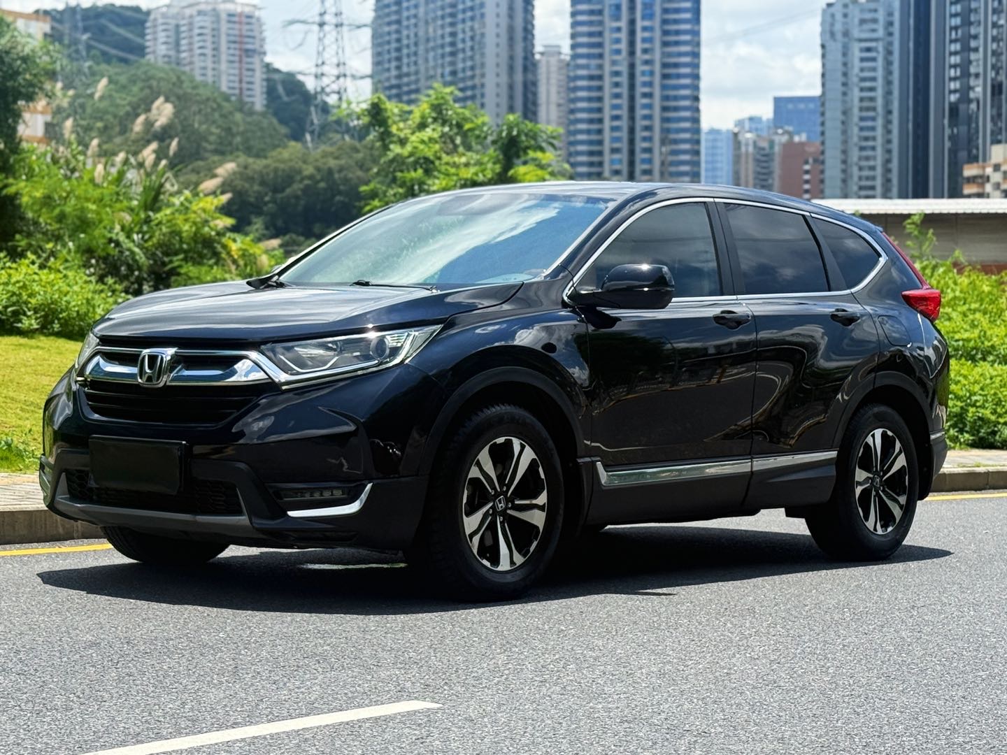 Honda CR-V 2019 car image 