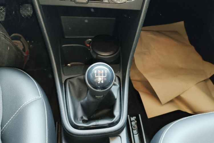 Volkswagen Santana 2016 #18 Volkswagen Santana 2016 car image #18