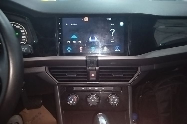 Volkswagen Bora 2020 car image #13