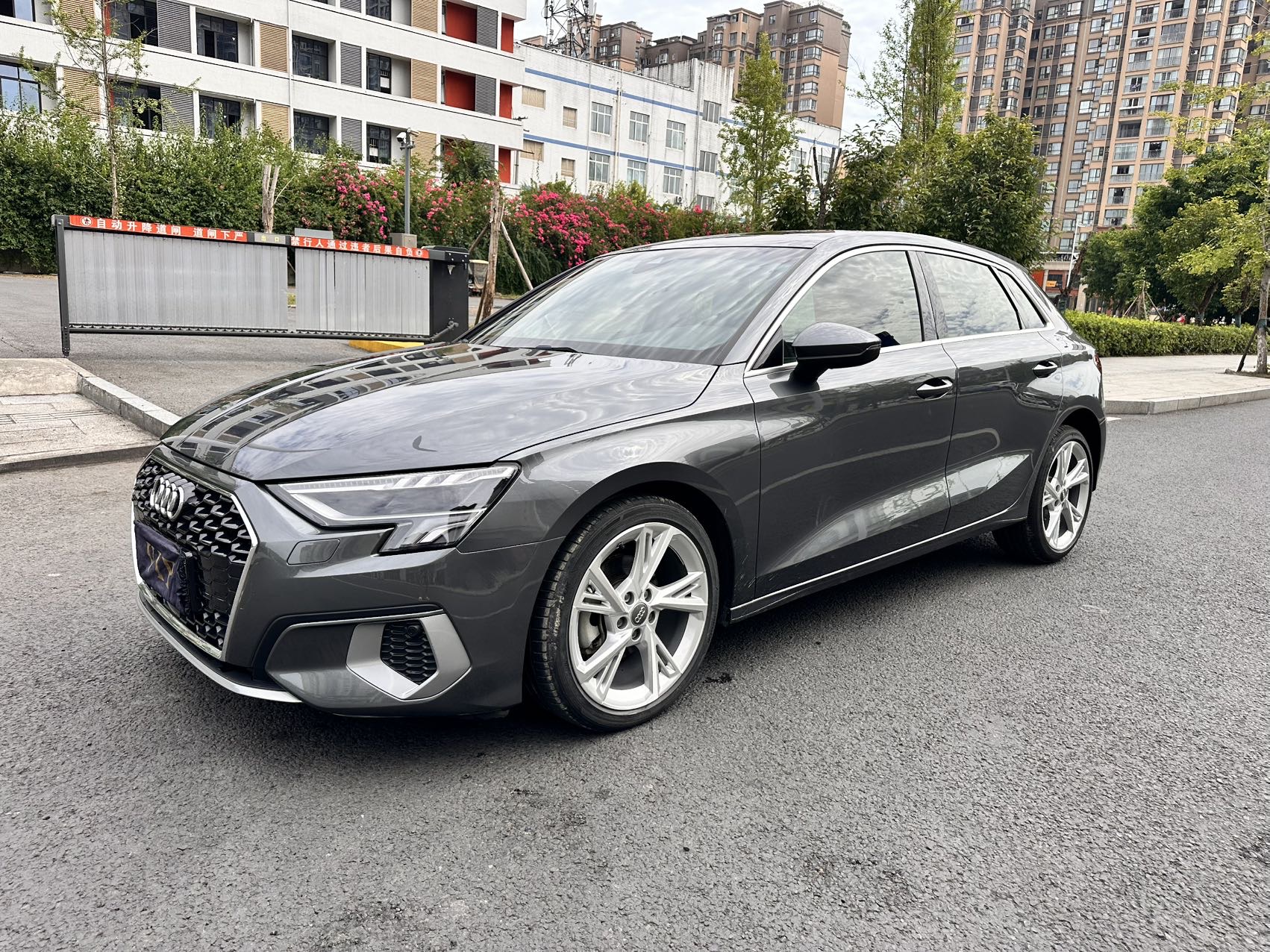 Audi A3 2021 car image #3