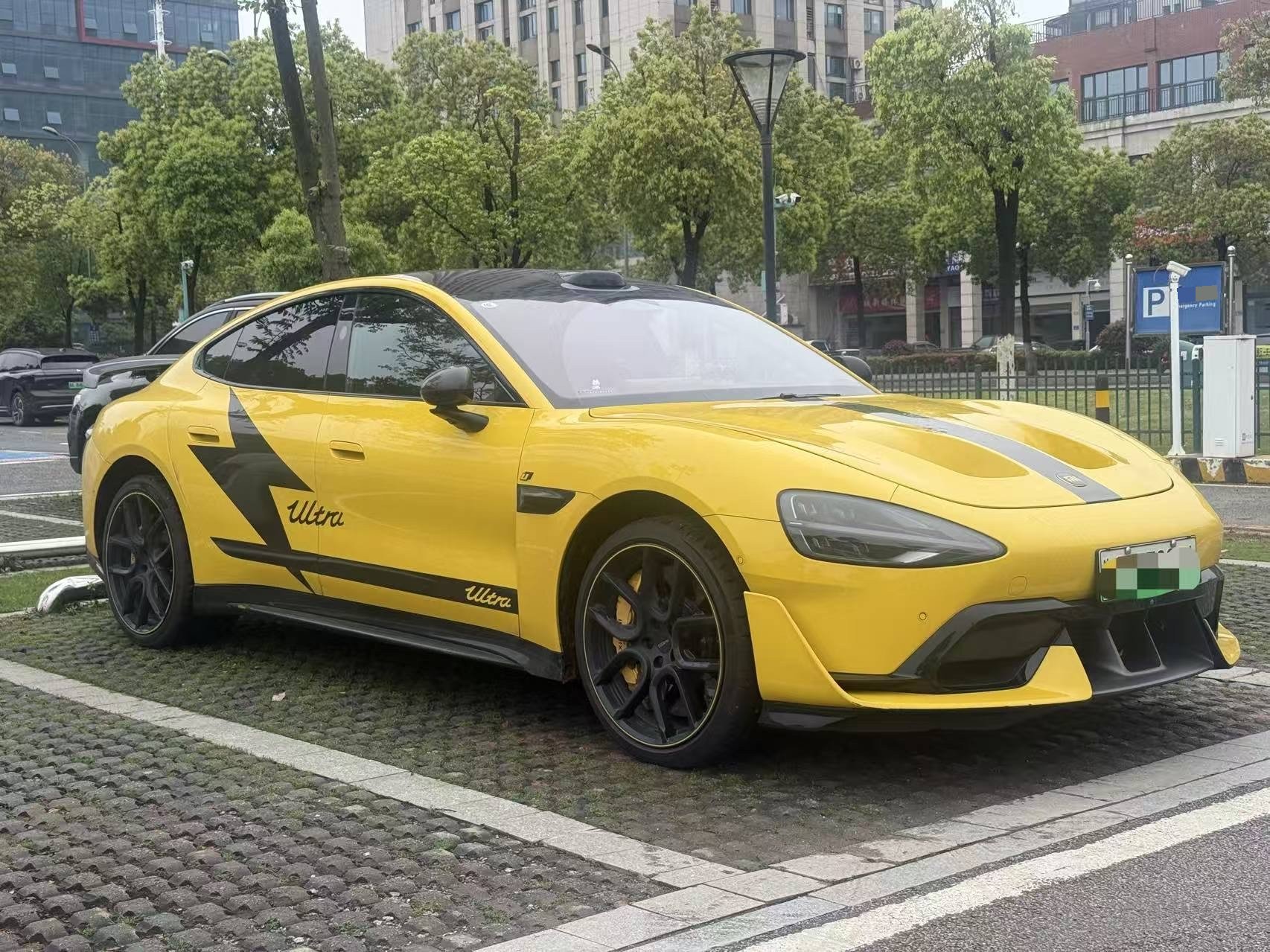 小米汽车 小米SU7 Ultra 2025 汽车图片 #3