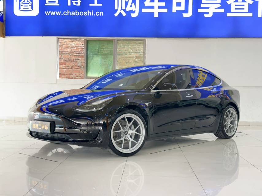 Tesla Model 3 2020 car image 