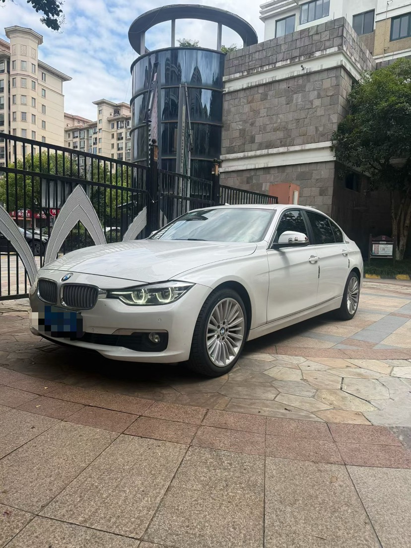 BMW 3 Series 2018 car image 