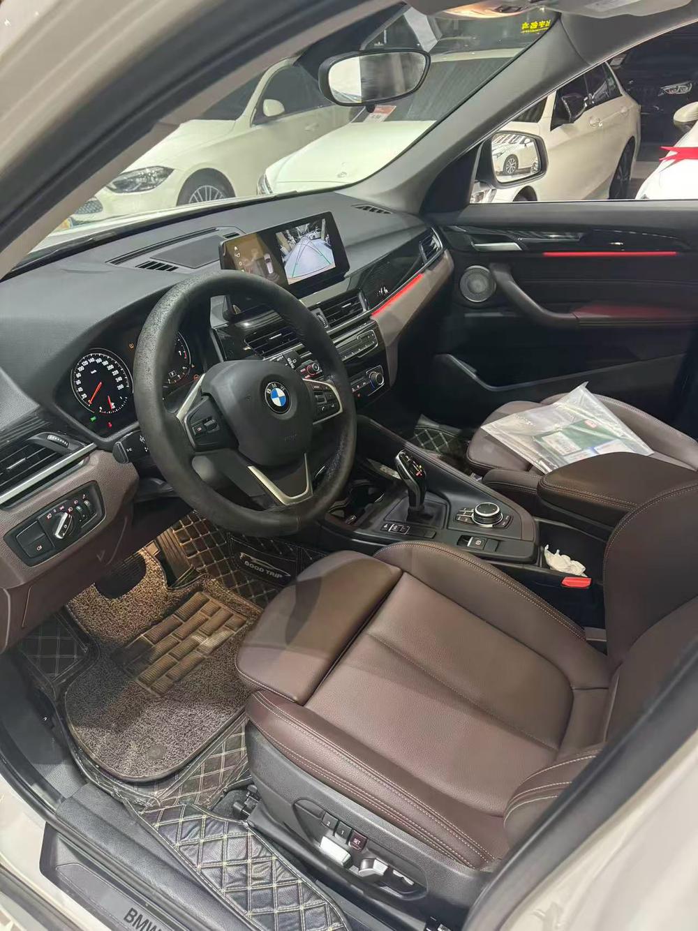 BMW X1 2022 car image #10