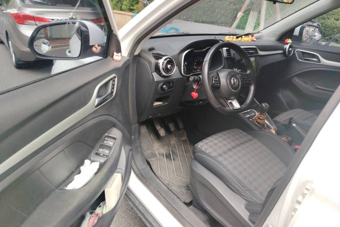 MG ZS 2017 #25 MG ZS 2017 car image #25