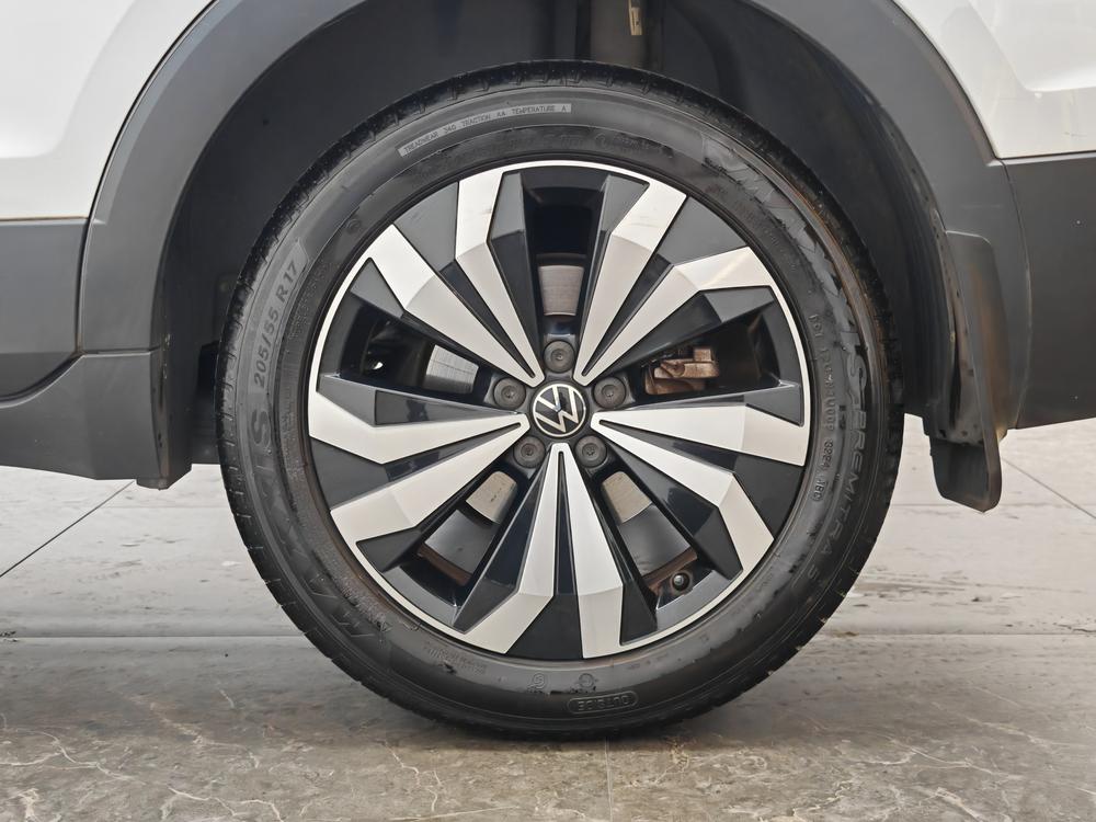 Volkswagen Tharu 2024 car image #9