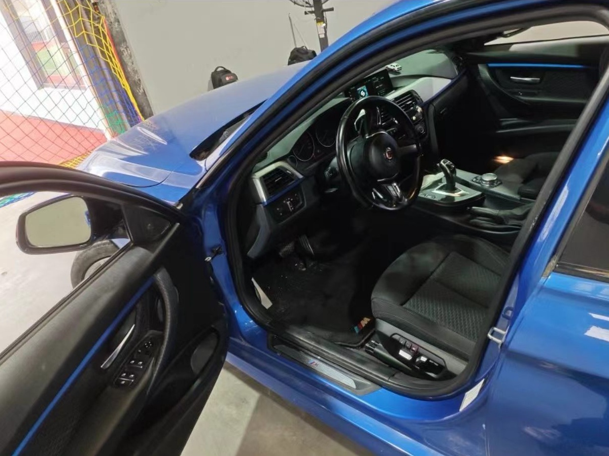 BMW 3 Series 2017 #6 BMW 3 Series 2017 car image #6