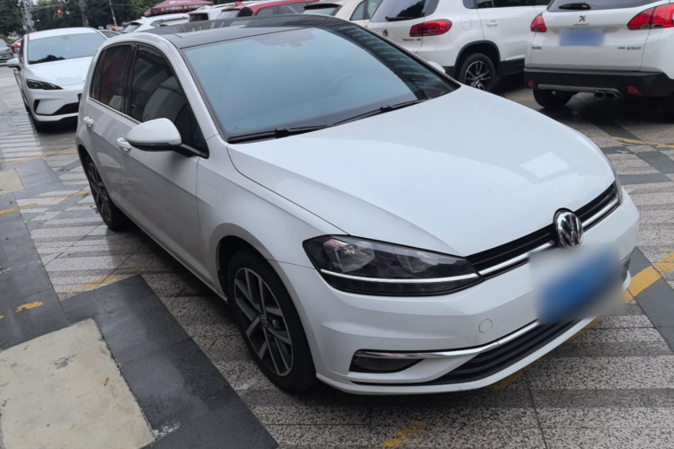 Volkswagen Golf 2019 #4 Volkswagen Golf 2019 car image #4