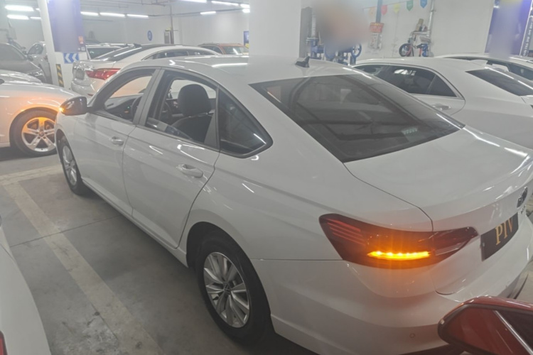 Volkswagen Lavida 2023 car image #5