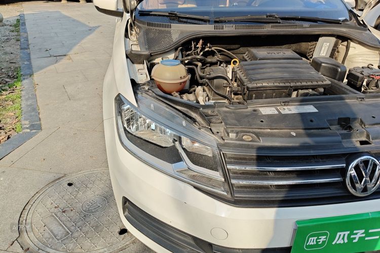 Volkswagen Santana 2017 صورة سيارة #8