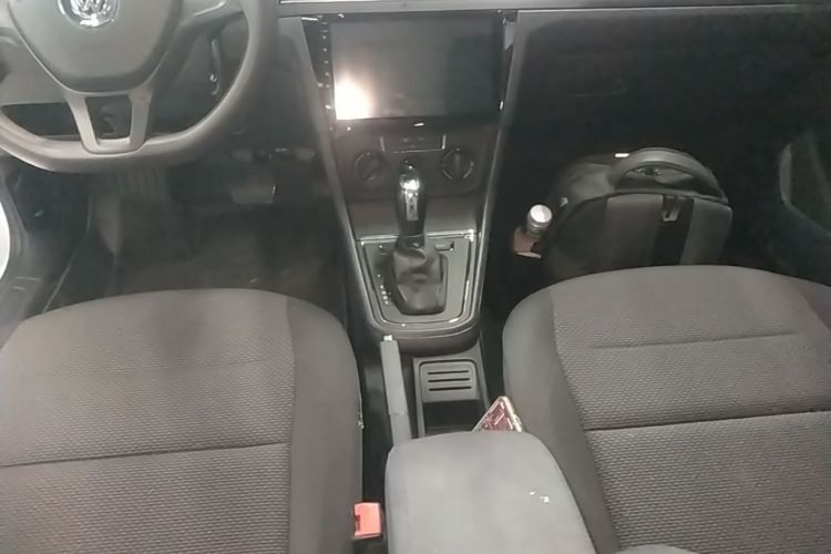 Volkswagen Bora 2020 immagine di auto #14