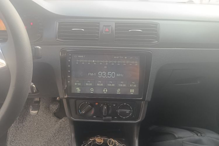 Volkswagen Santana 2017 #17 Volkswagen Santana 2017 car image #17