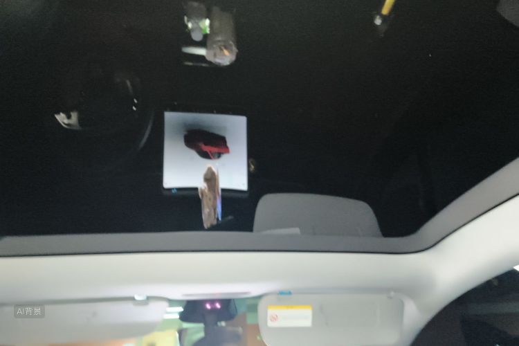 Tesla Model Y 2025 car image #20
